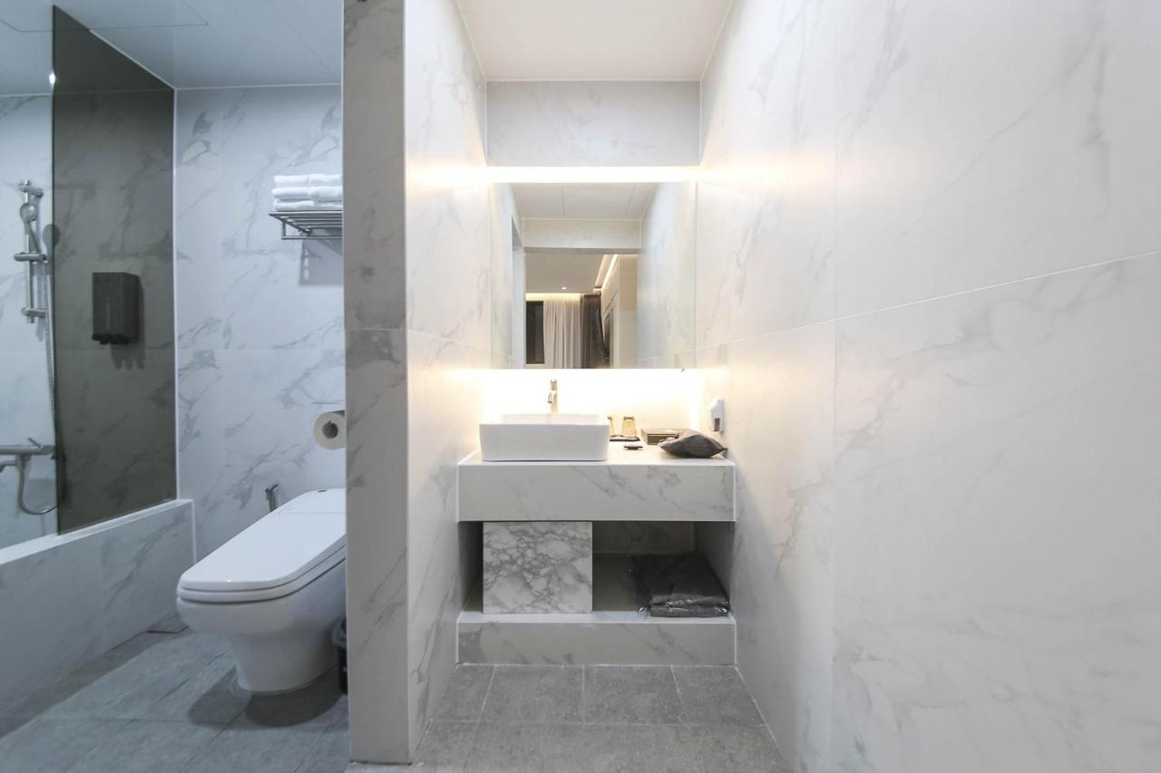 Brown Dot Hotel Pyeonghwa Plaza Mokpo Extérieur photo