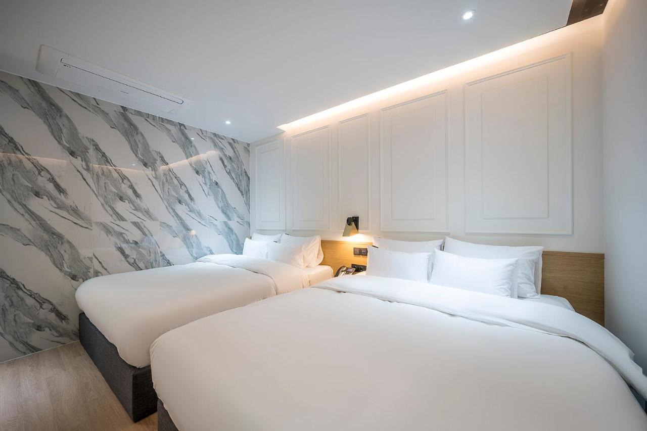 Brown Dot Hotel Pyeonghwa Plaza Mokpo Extérieur photo