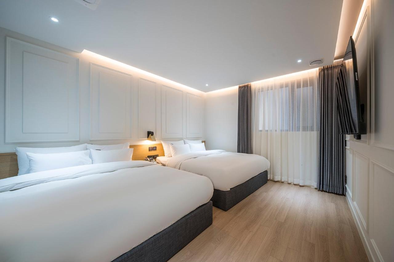 Brown Dot Hotel Pyeonghwa Plaza Mokpo Extérieur photo